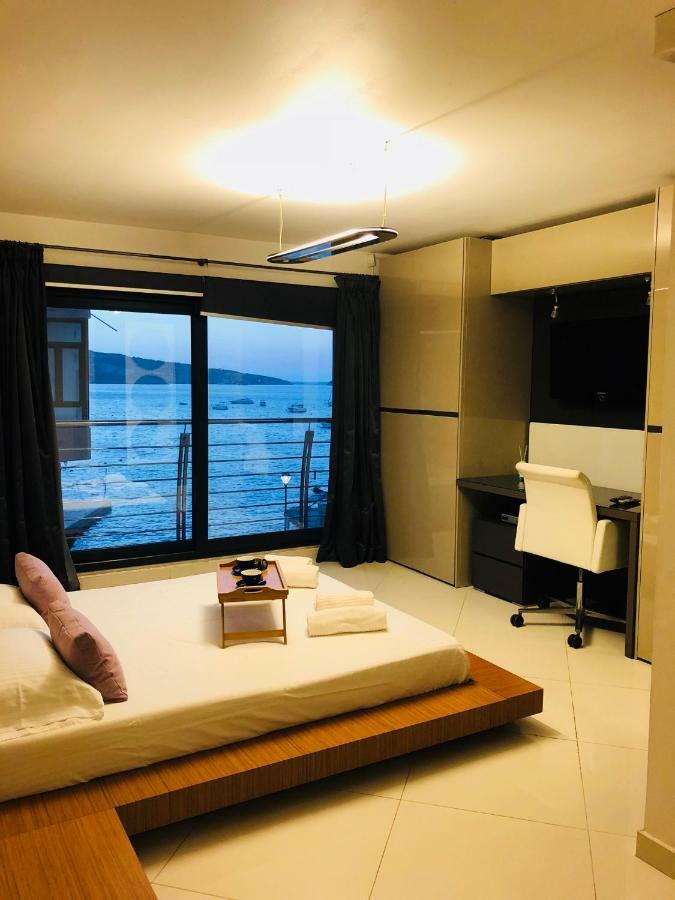 Апартаменти Window On The Sea Сент-Полс-Бей Екстер'єр фото